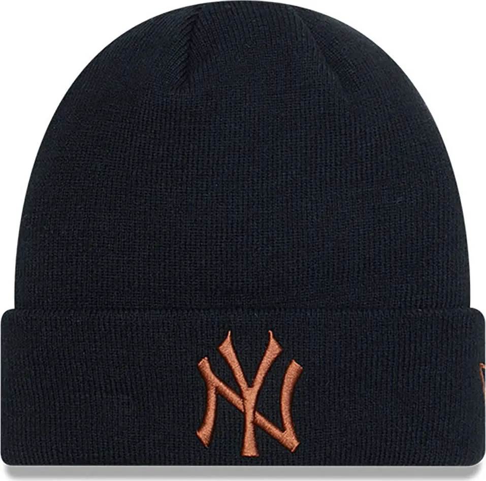 New Era New York Yankees League Essential Cuff Knit Beanie Hat Black | Buy New Era New York Yankees League Essential Cuff Knit Beanie Hat Black here | Outnorth